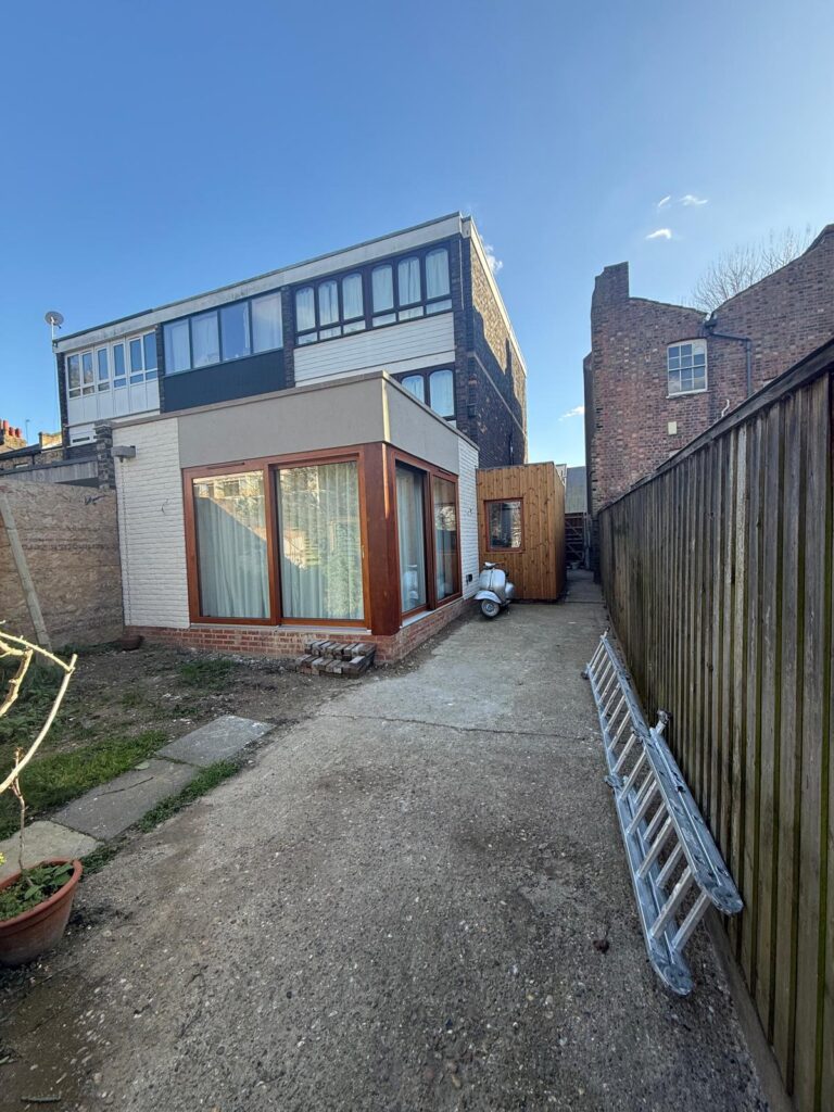 Brownlow Road E8 Side and back extension front of the house, bathroom